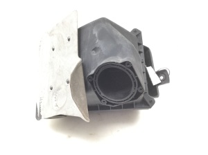 AUDI A4 B6 (2000–2005) Luftfiltergehäuse 06B133835BD - 3