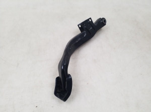 AUDI A4 B7 (2004–2008) Brake pedal 8E1721140 - 4
