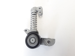   Generator tensioner 