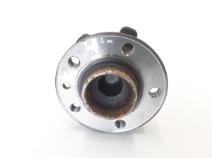   Rear hub 