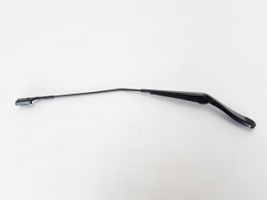   Windshield wiper blade 