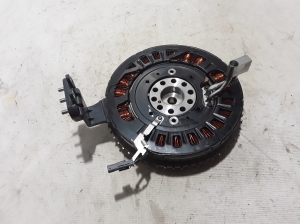  Clutch flywheel 