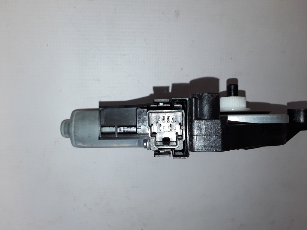 VOLVO V60 1 generation (2010-2020) Motor de control geam ușă dreapta față 31253062 22314059