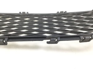 Mazda 6 (2002–2007) Unteres Stoßstangengitter vorne 3M8117B968 - 2