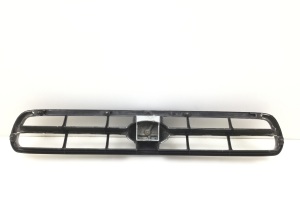 Subaru Legacy III (1998–2003) Kühlergrill und seine Teile - 2