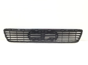 AUDI A4 B5 (1994–2001) Kühlergrill und seine Teile - 2