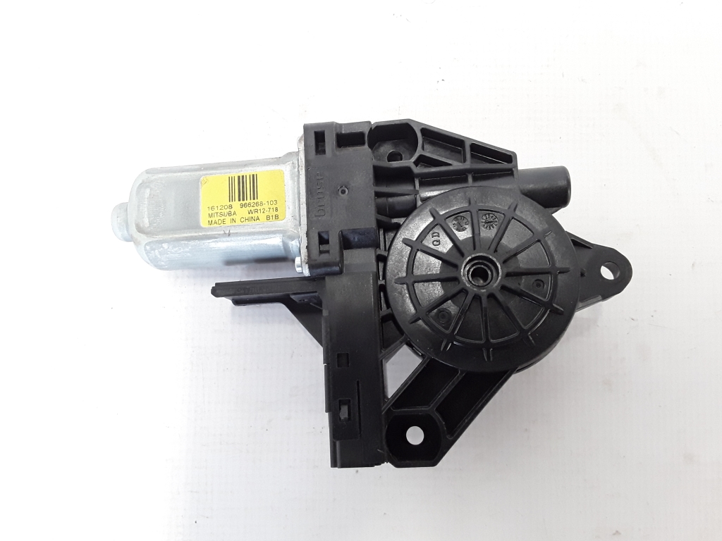 VOLVO V60 1 generation (2010-2020) Moteur de lève-vitre de porte avant gauche 966268103 22313860