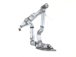 AUDI A4 B6 (2000–2005) Kofferraumdeckelscharnier 8D58273010 - 2