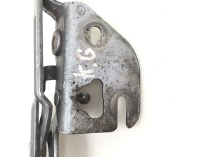 AUDI A4 B6 (2000–2005) Kofferraumdeckelscharnier 8D58273010 - 3