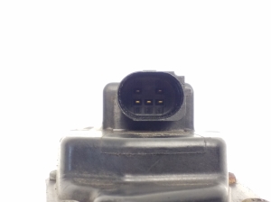  EGR valve 