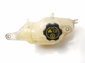 Opel Corsa E (2014–2018) Ausgleichsbehälter 39007213 - 2