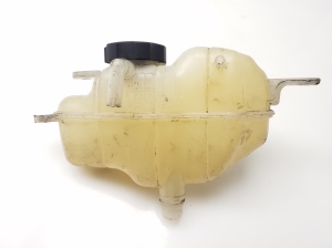 Opel Corsa E (2014–2018) Ausgleichsbehälter 39007213 - 4