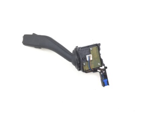 Volkswagen Golf V (2003–2009) Windshield wiper switch 1K0953519A - 5