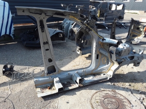 VOLVO XC90 (2015–2024) Eesmine tugijalg 32234475 - 2