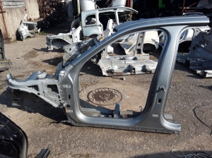 VOLVO XC90 (2015–2024) Eesmine tugijalg 32234475 - 4