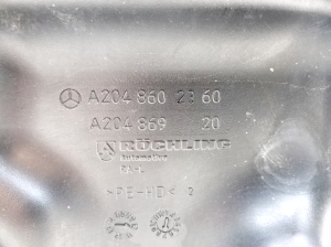 Mercedes Benz E-Class W207 (2009–2017) Scheibenwaschbehälter vorne A2048602360 - 2