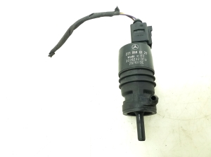 Front windshield washer pump - A2218690121
