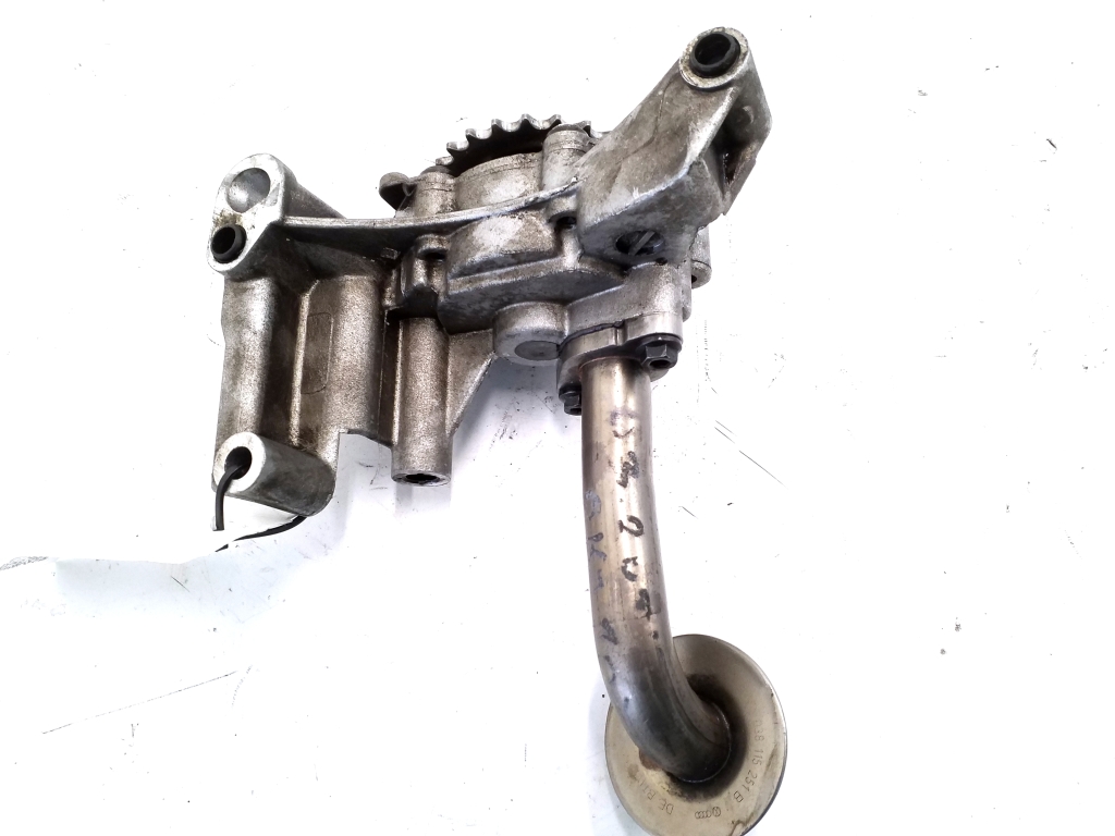 Used AUDI A3 Oil pump 03G115105