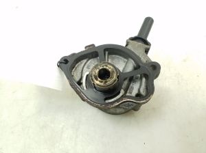 Mercedes Benz E-Class W207 (2009–2017) Vaakumpump A6512300165 - 2