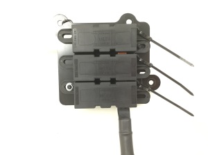 Jaguar XJ (2003–2009) Plussjuhtme klemm 6W9314N144 - 4