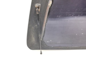 Kia Sorento (2002–2009) Rear window - 5