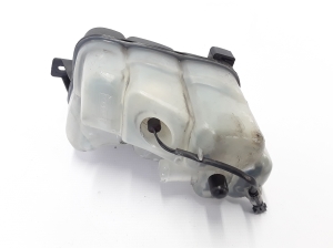  Tank for coolant 