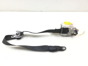 Hyundai i30 (2011–2017) Front seat belt - 3