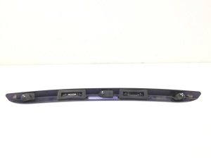 Ford Fusion (2005–2012) License plate light housing - 5