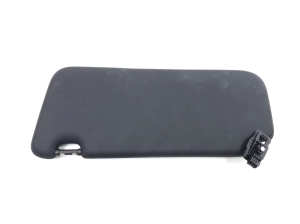 Mercedes Benz E-Class W238 (2017–2026) Sonnenblende A2058108404 - 4