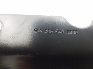 Mercedes Benz E-Class W238 (2017–2026) Sonstiger Halter A2056403200 - 2