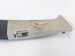 VOLVO XC70 (2007–2016) Keskpiilari siseviimistlus 39807213 - 2