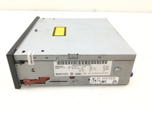 AUDI Q7 (2006–2015) CD changer 4E0910887T - 3