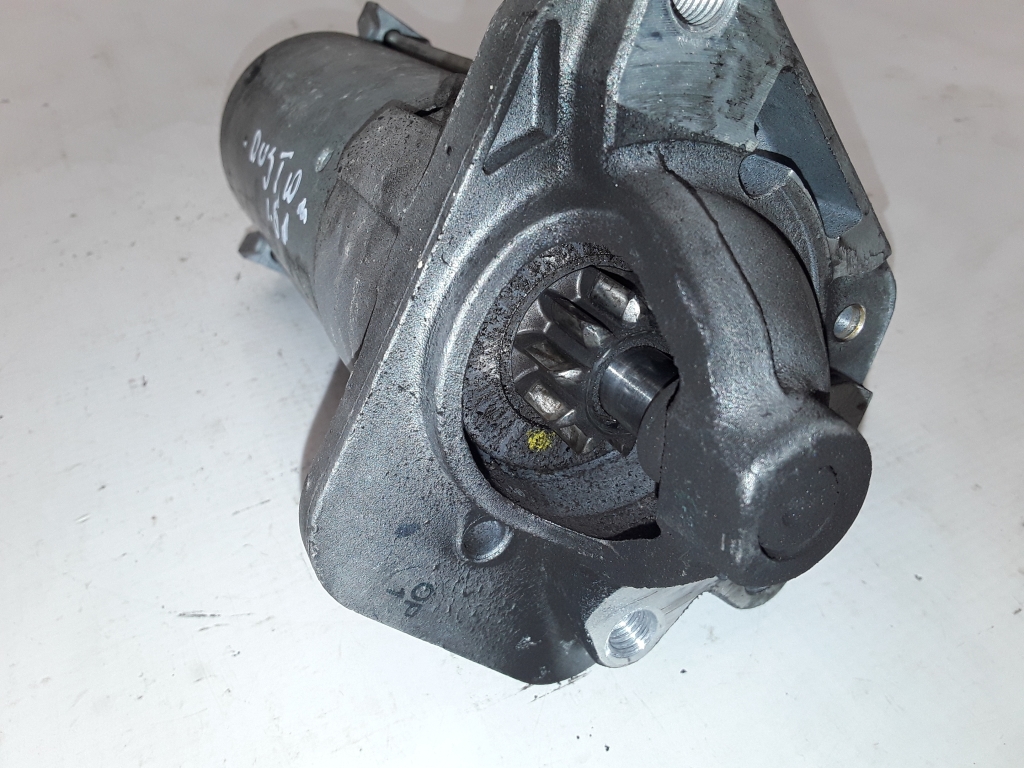 DACIA Duster 1 generation (2010-2017) Starter Motor 8200836473 22314845