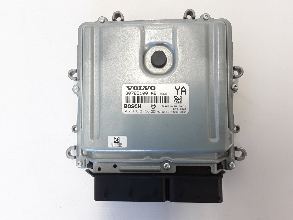 VOLVO XC70 2 generation (2000-2007) Variklio kompiuteris 30785100 22314682