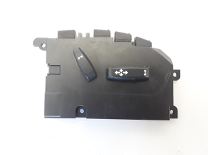   Front seat control switch  - 30797729 