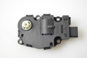  Interior shoulder valve motor 