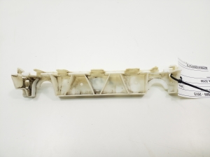   Exterior sill trim bracket  - A2076980027 