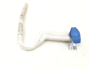 Windshield washer reservoir cap - 8D0955455