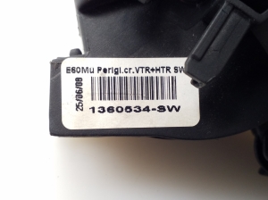 BMW 5 SERIES E60 (2003–2010) Front door inner handle 1360534SW - 3