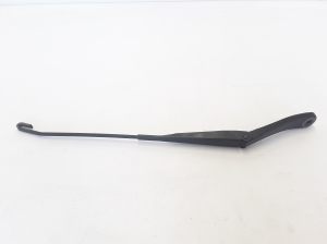   Windshield wiper blade 