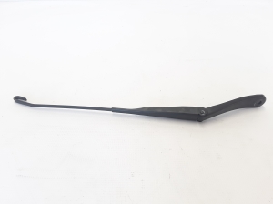   Windshield wiper blade 