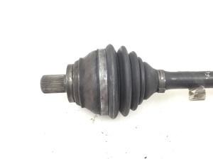 Volkswagen Passat B6 (2005–2010) Antriebswelle vorne und ihre Teile - 3