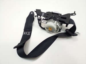 TOYOTA PRIUS Prime (2016–2022) Sicherheitsgurt hinten 7337047050 - 3
