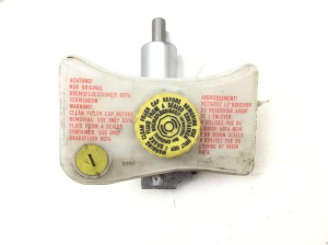 AUDI A4 B7 (2004–2008) Brake master cylinder - 2