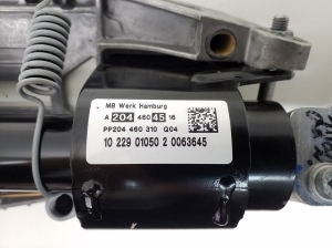 Mercedes Benz E-Class W207 (2009–2017) Roolivõll A2044604516 - 2