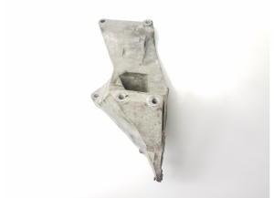 Jaguar XJ (2003–2009) Lichtmaschinenhalter 4R8Q10239DE - 3