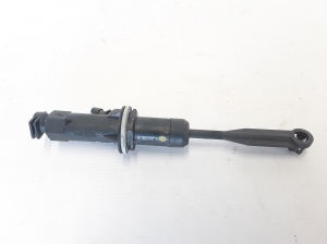Cylindre récepteur d’embrayage - 82004240048