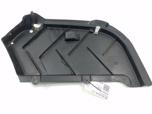 Mercedes Benz E-Class W207 (2009–2017) Tagumine põhjakaitse A2076100008 - 2