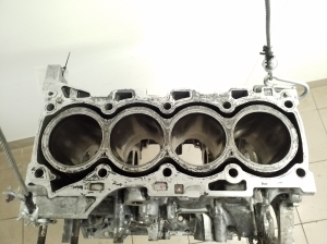 TOYOTA Avensis T25 (2003–2008) Motorblock - 6