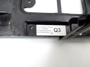 Mercedes Benz CL-Class C216 (2006–2014) Batteriehalter A2216200918 - 2